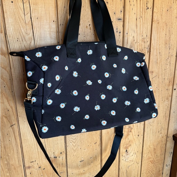 Alice and Olivia Daisy Print Duffel Tote Bag Black - Picture 5 of 13
